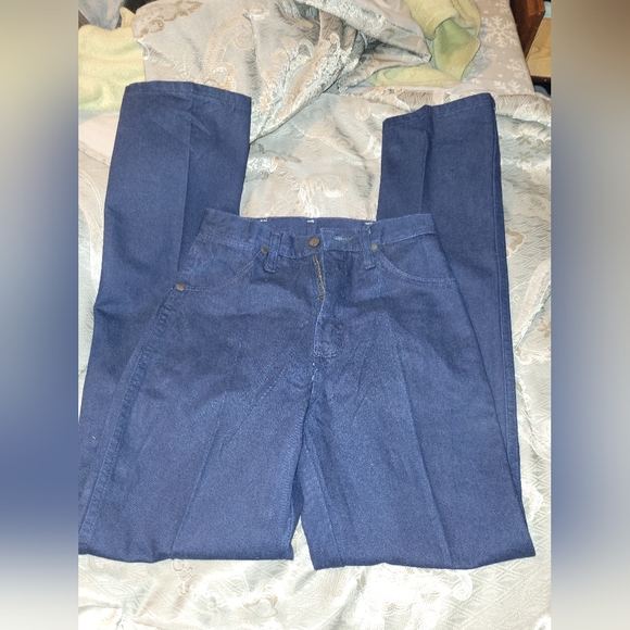 Wrangler Jean's - Picture 2 of 3